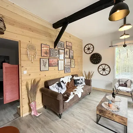 Logement A Theme Le Western Tout Confort Terrasse Entre Caen Et Bayeux Proche Plages Du Debarquement *